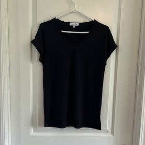 Grace & Lace black T-shirt size xs